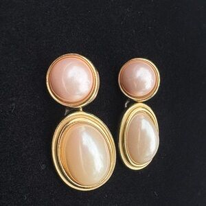 Vintage Trifari Faux Pearl Earrings – Pink & White – Pierced – Classic Gold Tone